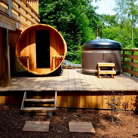 Chalet Montana - Hot Tub, Sauna, Playstation *