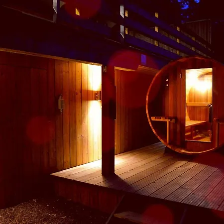 Chalet Montana - Hot Tub, Sauna, Playstation