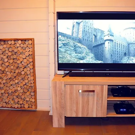 Chalet Montana - Hot Tub, Sauna, Playstation 샬레