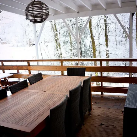 Chalet Montana - Hot Tub, Sauna, Playstation 샬레 *